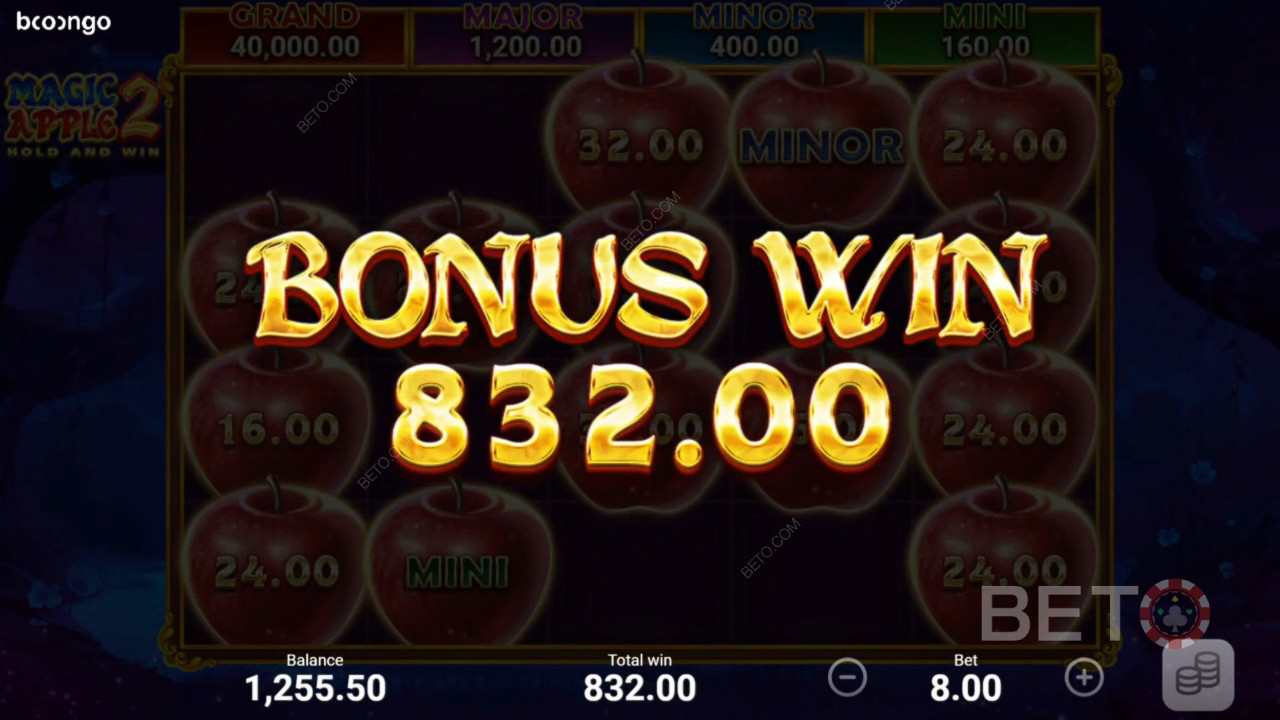 Vinci 5.133x la tua puntata nella Magic Apple 2 Video Slot!