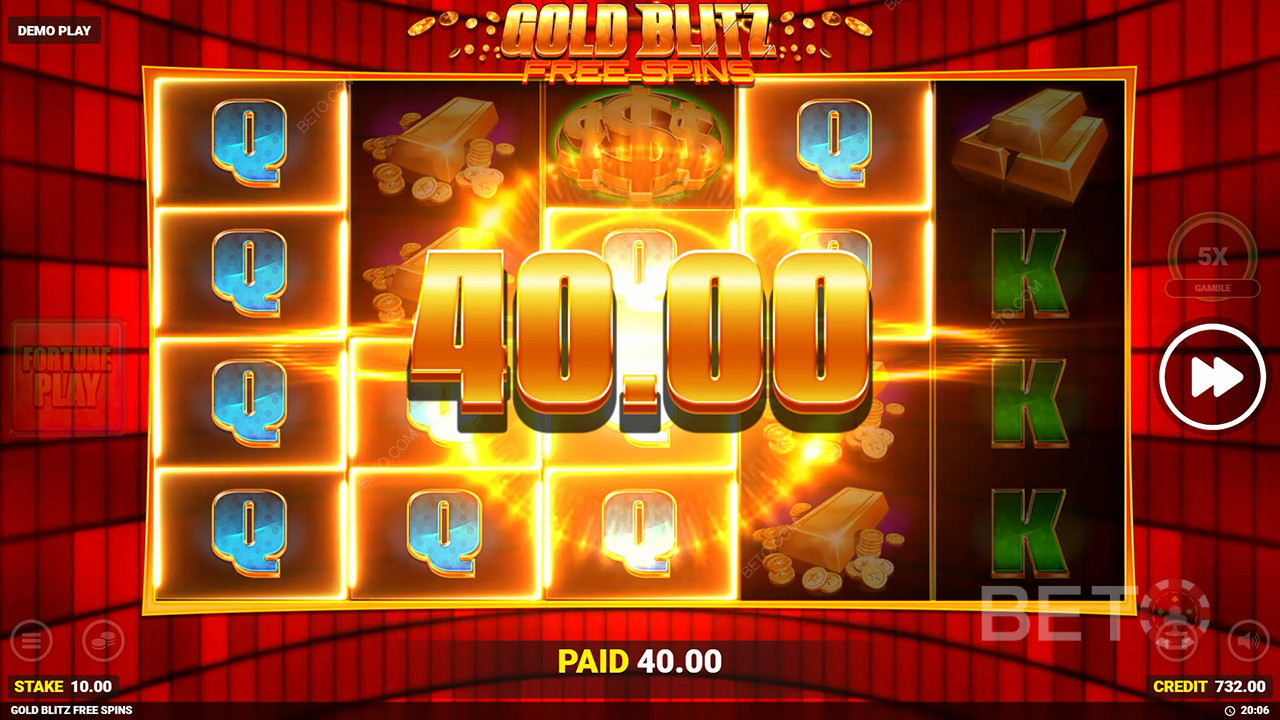 Vinci 50.000x la tua puntata nella slot Gold Blitz Free Spins!